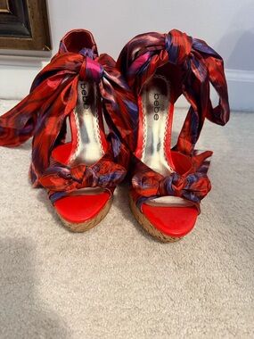 bebe Red Multicolor Pattern Wedge Sandals with Scarf Tie